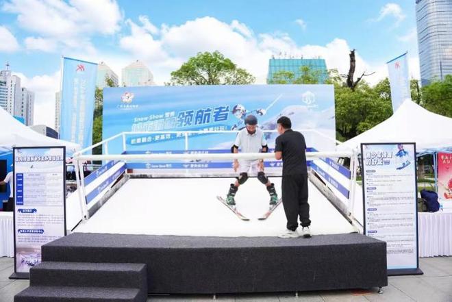 CBA吸引力暴跌!隔壁联赛花重金猛挖人,陈盈骏收千万年薪报价