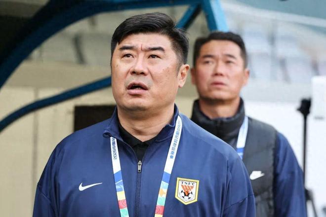 国足亚运队vs朝鲜：张玉宁、王钰栋首发，毛伟杰、徐彬出战