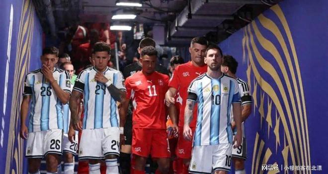 中国U17男篮世界杯击败喀麦隆迎开门红：年轻一代尽显希望