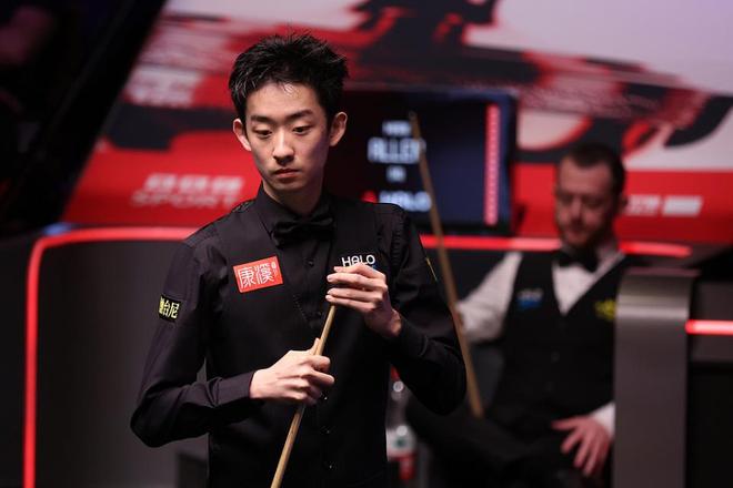 英格兰将帅失和 图赫尔进4强仍狠批全队表现 1.3亿巨星回怼:随便