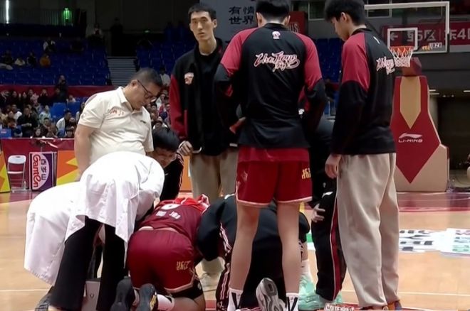 国足未来中场真核?21岁依木兰亚运重返巅峰 屡送秒传+造超级单刀