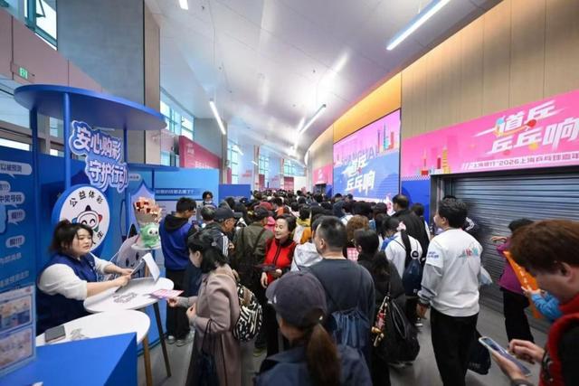 奥运冠军刘翔发文向网友征求意见:上海市体育局让我买断或当教练上班,我该怎么办?