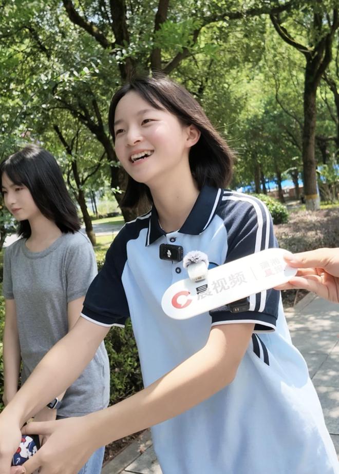 英超无弱旅?两大黑马4轮后不败进前4!曼联仅第13 热刺濒临降级区