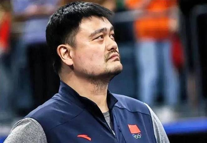 郑钦文温网“一轮游”,4年内第3次在首轮输给同一对手