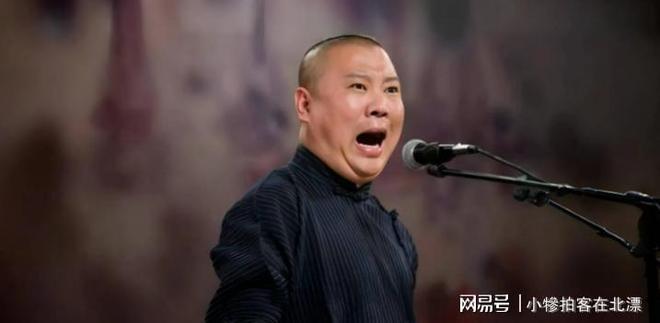 邓超带儿子观看NBA总决赛,等等淡定吃爆米花,和孙俪长的太像了